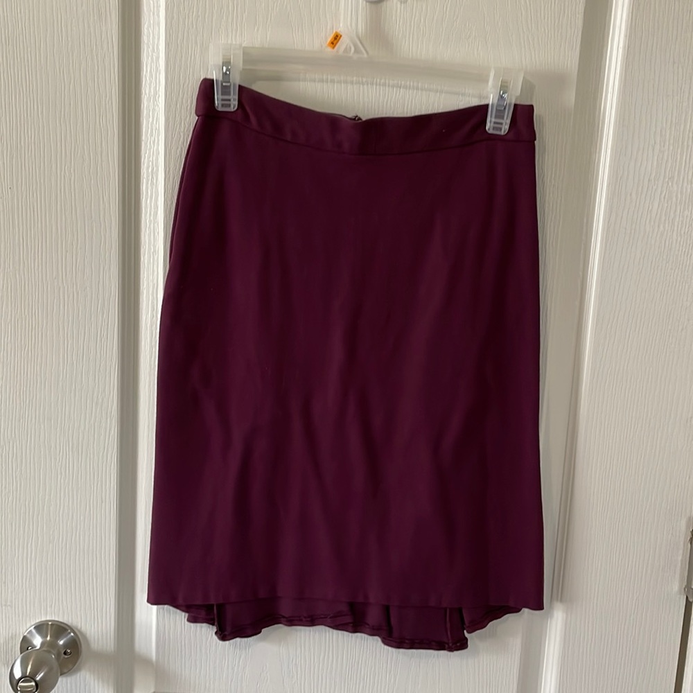 Skirt with Ruffle back